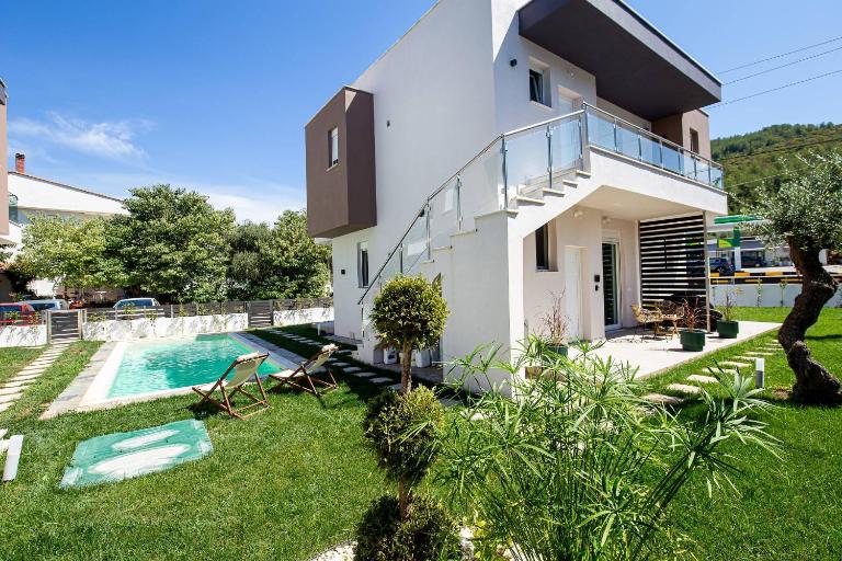 Ivory Apartment - B&B Skála Rachoníou