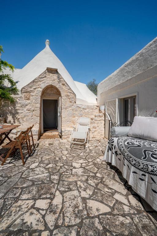 Trullo Leontina with Private Pool in Puglia - Ferienwohnung Cisternino