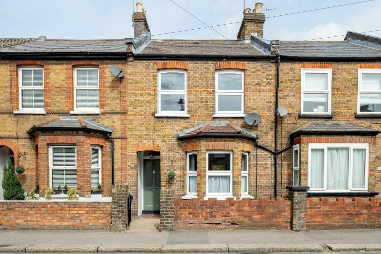 Beautiful newly refurbished Victorian townhouse - Pass the Keys - Chambres d'hôtes Windsor