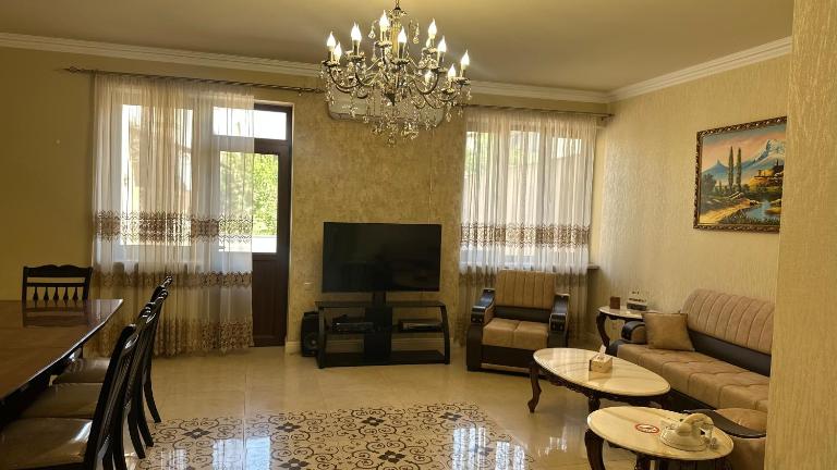 Nice villa - Chambres d'hôtes Erevan