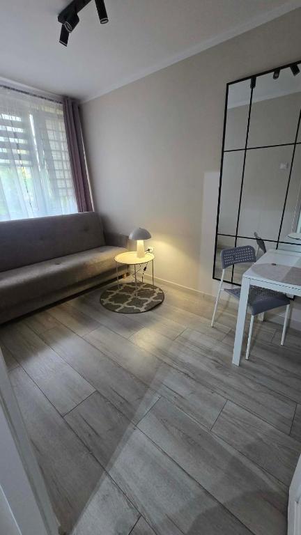 Via VOLTA 2025 Refresh 2 Bedroom Apartment - Chambres d'hôtes Płock