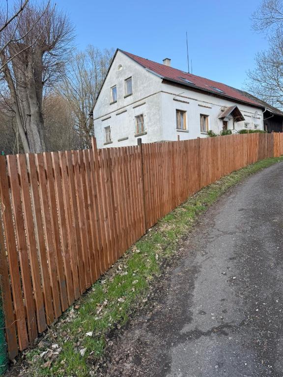 Chalupa V soukromí - Chřibská - B&B Chřibská