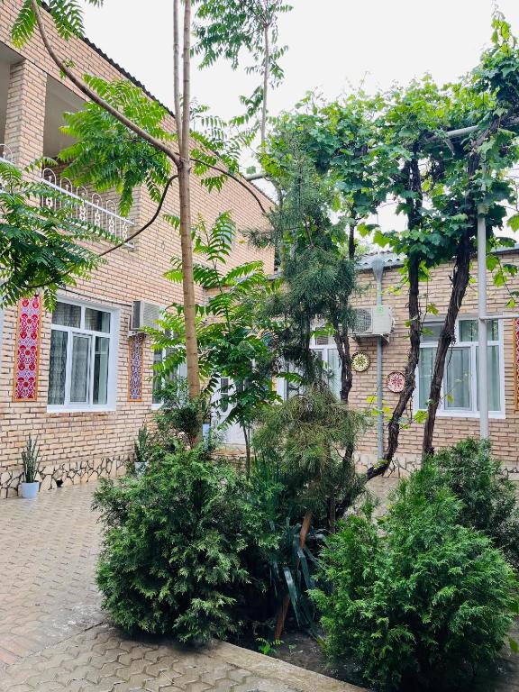 OLD Street - B&B Bukhara