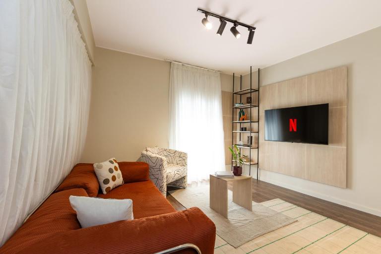 Central three bedroom Apt near Zamalek - B&B Cairo