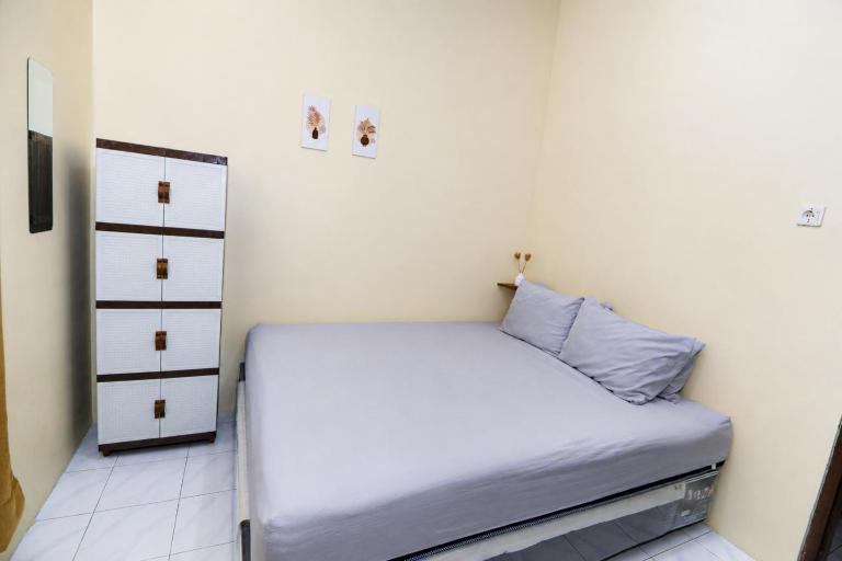 Zahra Guesthouse Shar'i - B&B Yogyakarta