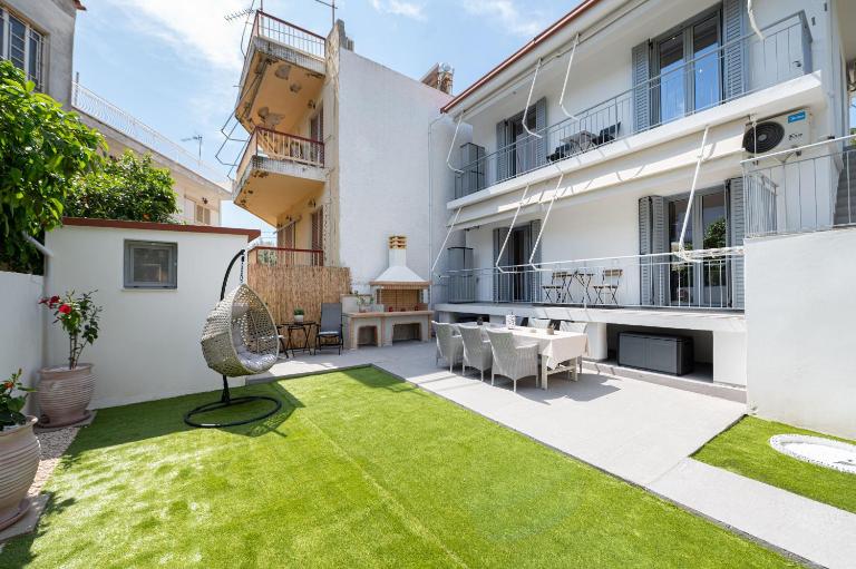 Villa Yvonni - B&B Póros