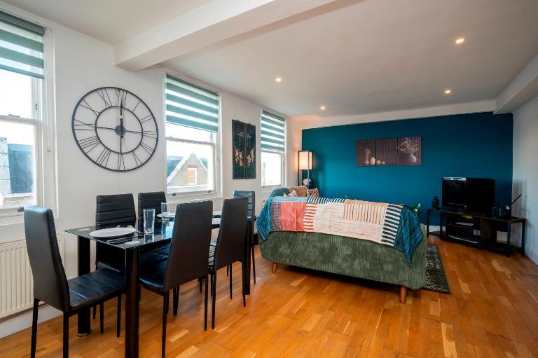 Stylish Apartment in the Heart of Crystal Palace - Pass the Keys - B&B Londra