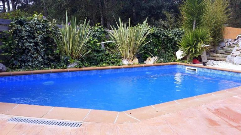 Begur Apartment Garden and community pool - Bed and Breakfast Begur
