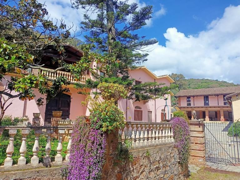 Il Borgo - B&B Iglesias