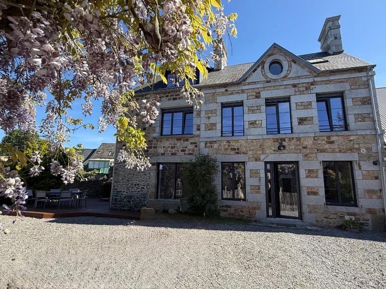GÎTE Les Cigognes N0ires - B&B Tréguier