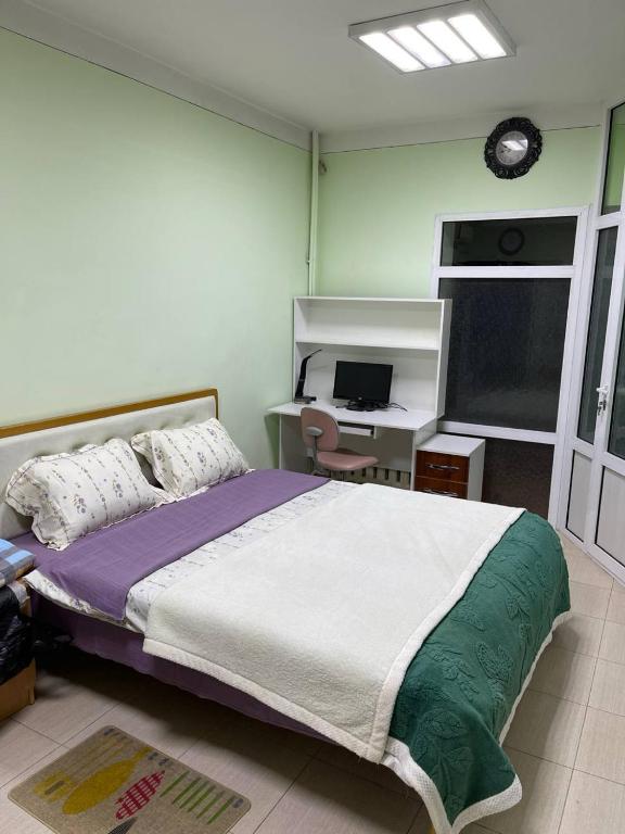 Комфортная светлая комната с большим холлом недалеко от метро Юнусабад - B&B Tashkent