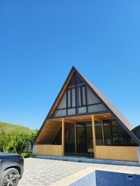Shabran Pearl A-Frame - B&B Surra