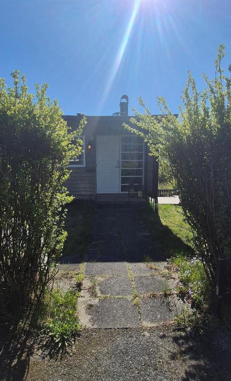 Cozy and quiet home with outdoor space - B&B Kolsås