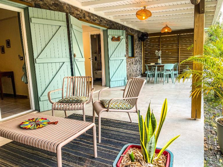 Bungalow de charme, terrasse XXL, Lit King Size - Ferienwohnung Le Gosier