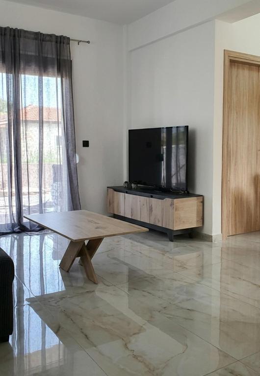 Alice Luxury Apartment - B&B Flogita