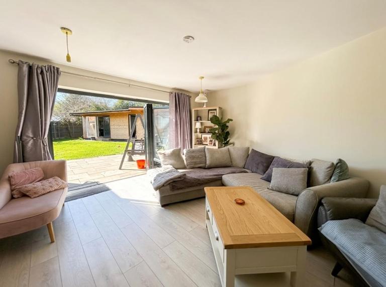 Stay, Sip & Smile, Your Happy Escape - B&B Sidcup