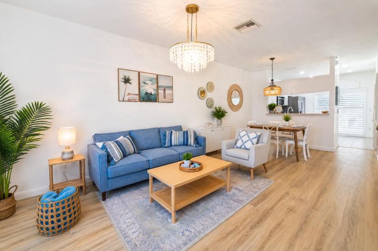 Sunny Getaway Near Anna Maria, IMG & LWR, Benderson Park - B&B Bradenton