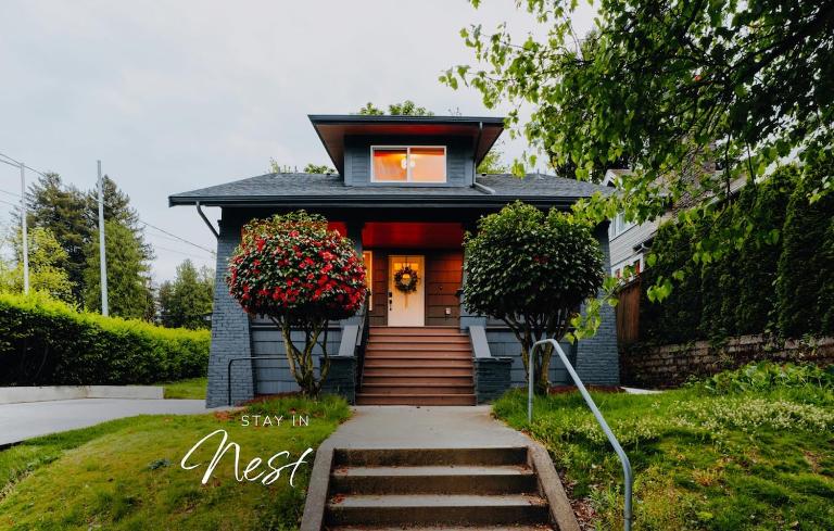 Two Homes Under One Roof Sleeps 14 4 Parking - Ferienwohnung Seattle