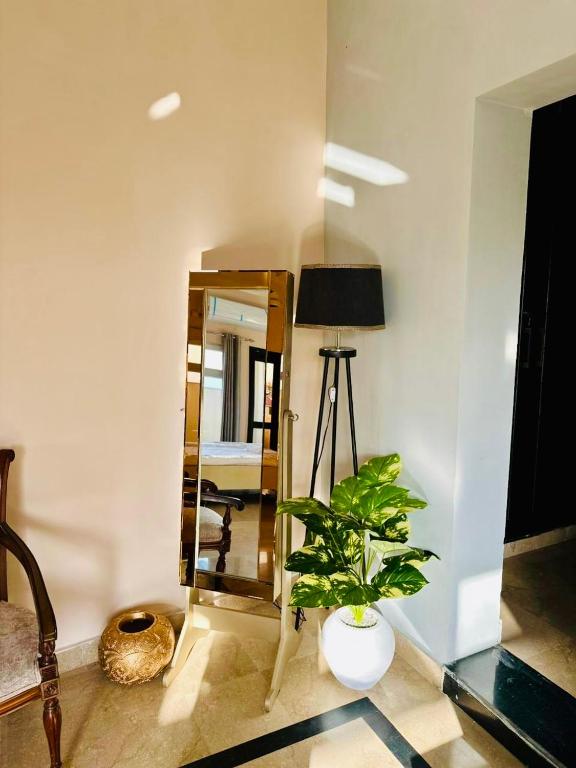 Private garden view Balcony Suite - B&B Islamabad