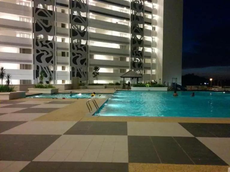 BEST PRICE!! Cyberjaya, Near ERL Putrajaya, 3R2B - Chambres d'hôtes Puchong Batu Dua Belas