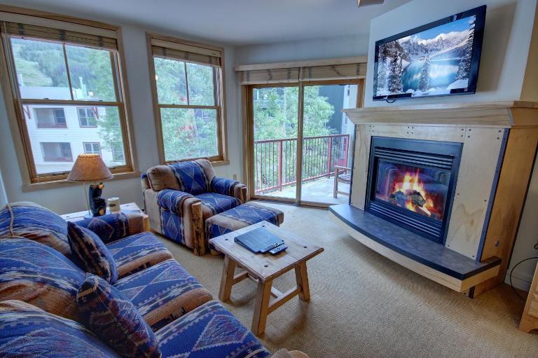 Silver Mill 8227 by SummitCove Lodging in Colorado - B&B Keystone