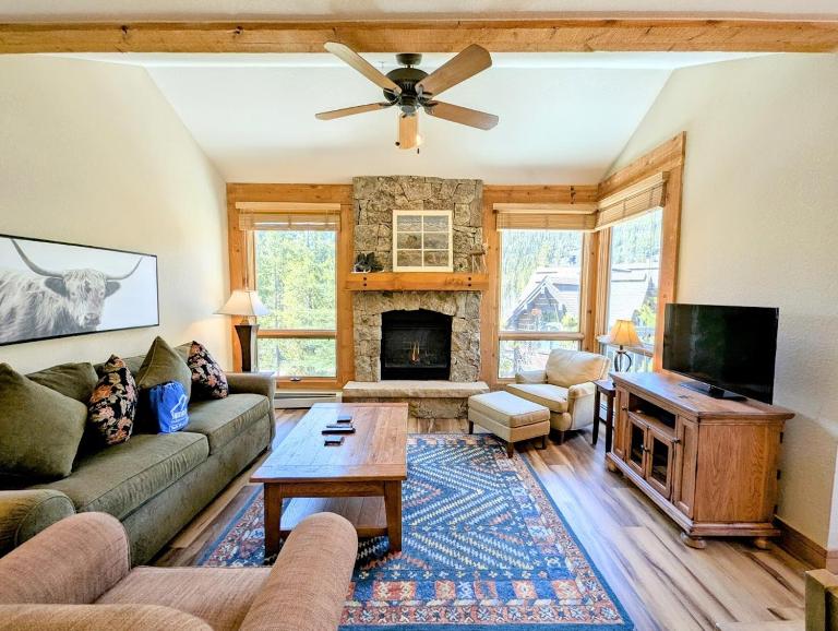Settlers Creek 6521 by SummitCove Lodging in Colorado - B&B Keystone