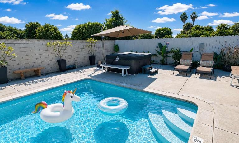 Disneyland Retreat-Pool Spa Game - Bed and Breakfast Anaheim