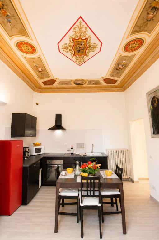 Wall Up Apartment - B&B Firenze