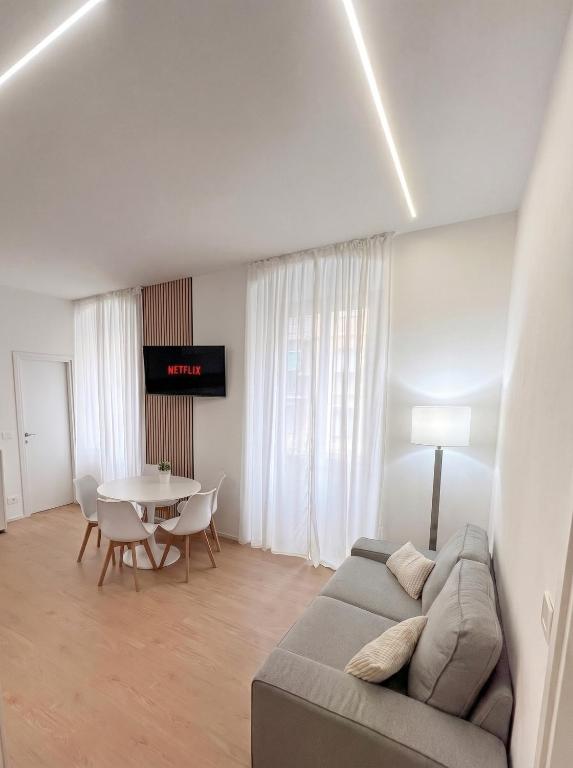 Genoa Marine Apartment - Ferienwohnung Genua