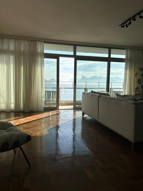 Apartamento com vista incrível para o Rio! - B&B Niterói