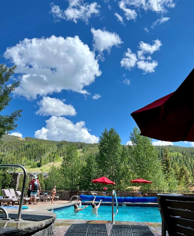 Dakota Lodge 8450 by SummitCove Lodging in Colorado - B&B Keystone