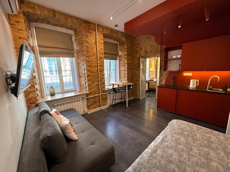 Kyiv Solaris Studio - B&B Kyiv