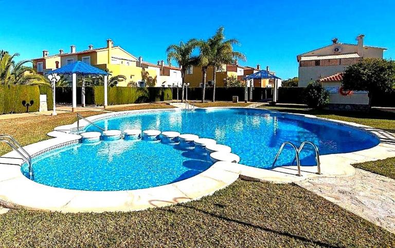 Anacasa Malibu MET Oliva Nova AD1600 - B&B Oliva