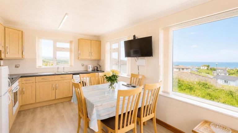 E44 Chyandrea, Riviere Towans - Bed and Breakfast Hayle