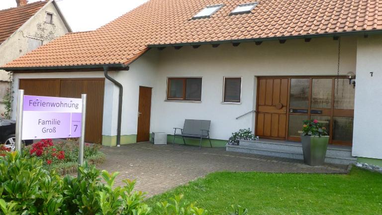 Ferienwohnung Groß - B&B Laichingen