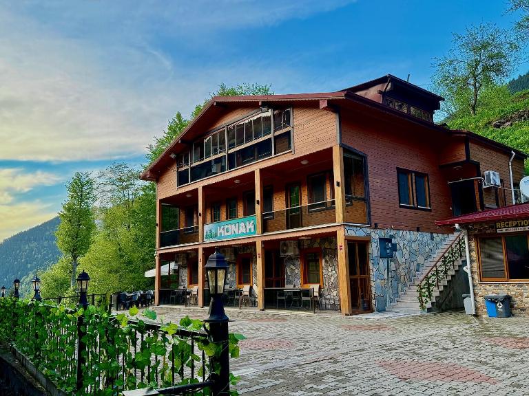 Konak Grand Apart - Chambres d'hôtes Uzungöl