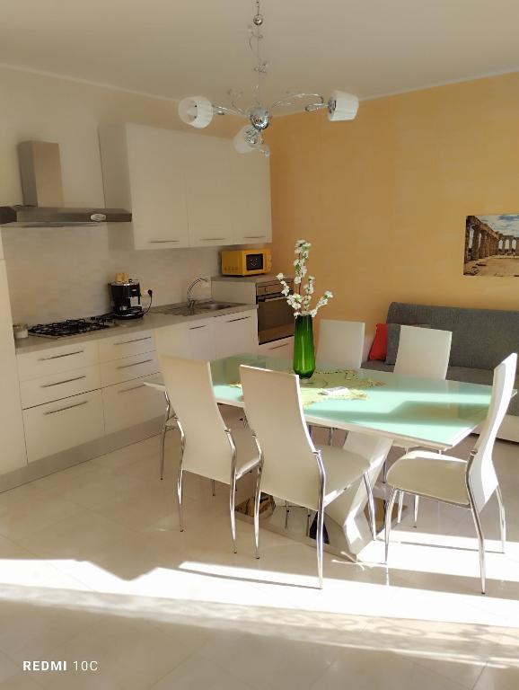 Casa Doppia G - B&B Oliveri