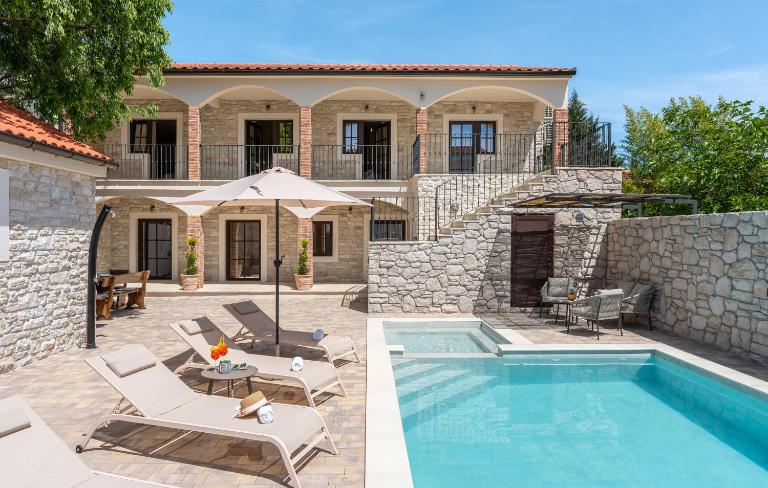 NEW 2026 Villa Soprano - Bed and Breakfast Turanj
