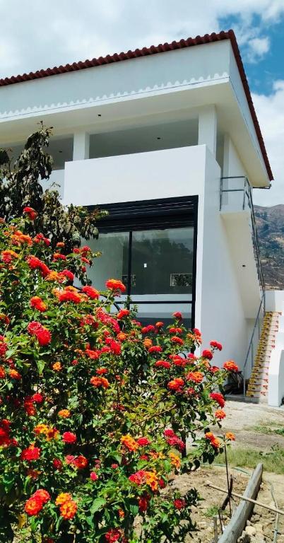 Villa Panorámica El Huascarán - Chambres d'hôtes Mancos