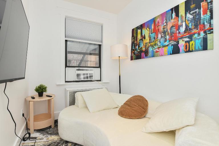 Elegant 2 BR Retreat Near Central Park - B&B New York