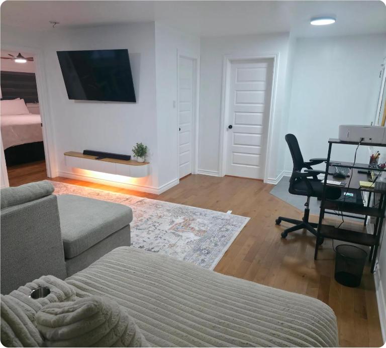 The extravagant minimalist 2 - Ferienwohnung Gatineau