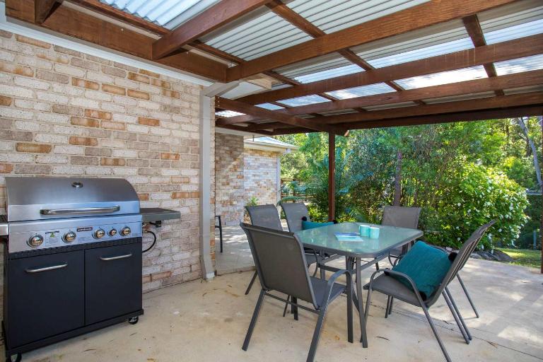 Leafy Retreat - spacious holiday home near harbour - Ferienwohnung Ulladulla