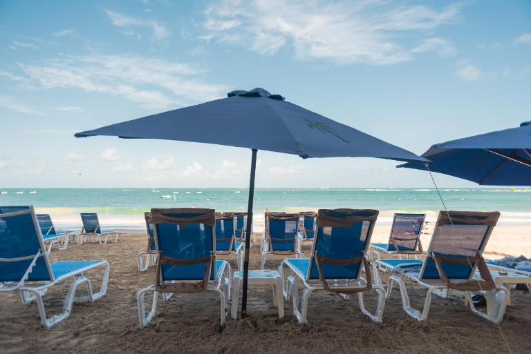 OCEAN VIEW DELUXE SUITE: PVT. BEACH & POOL - B&B San Juan