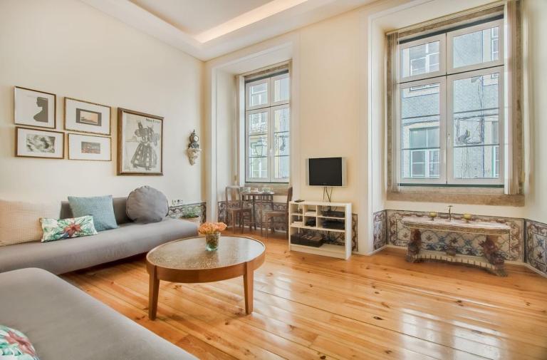 Correeiros Downtown - Historic Lisbon Apartment - B&B Lisbona