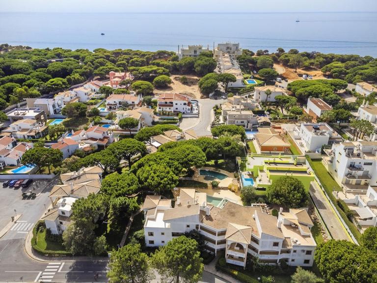 Jardins da Falésia Family Duplex - B&B Albufeira
