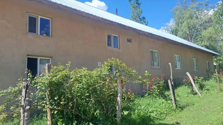 Belek Gust house - B&B Toktogul