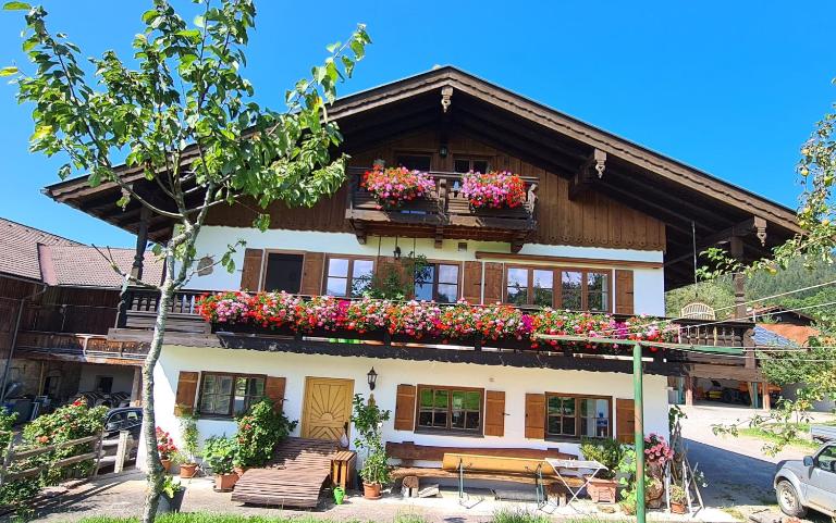 Maria Schnitzenbaumer - B&B Fischbachau