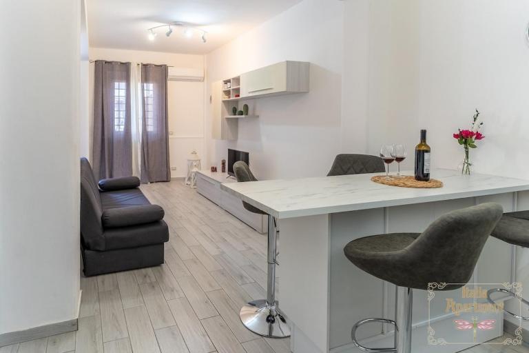 Italia Apartment - B&B Catania
