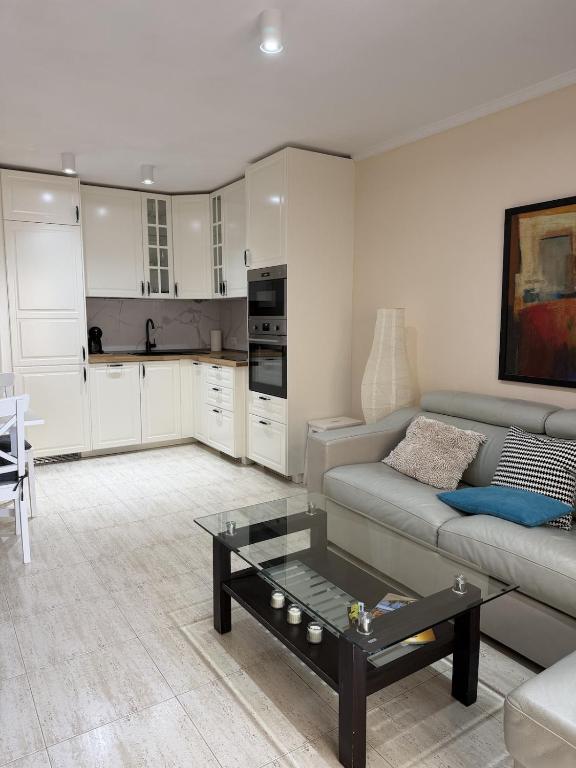 Paradise Ceyla - B&B Los Cristianos