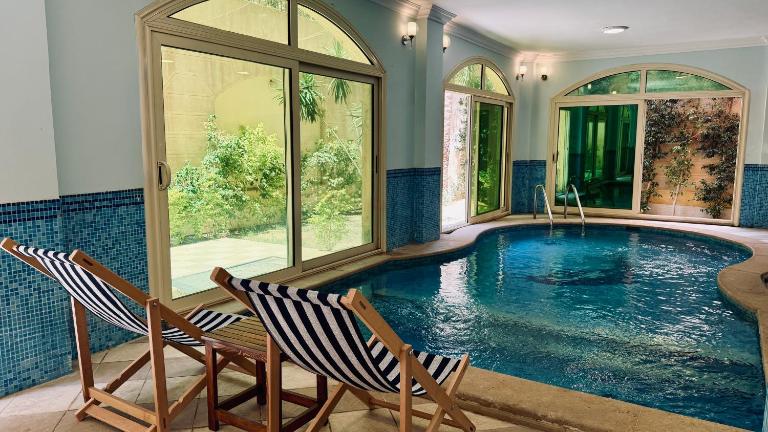 Villa Maple by Elegant Hospitality - Pool Access - Bed and Breakfast Caïro